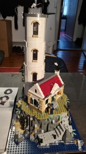 Building a Lego Lighthouse