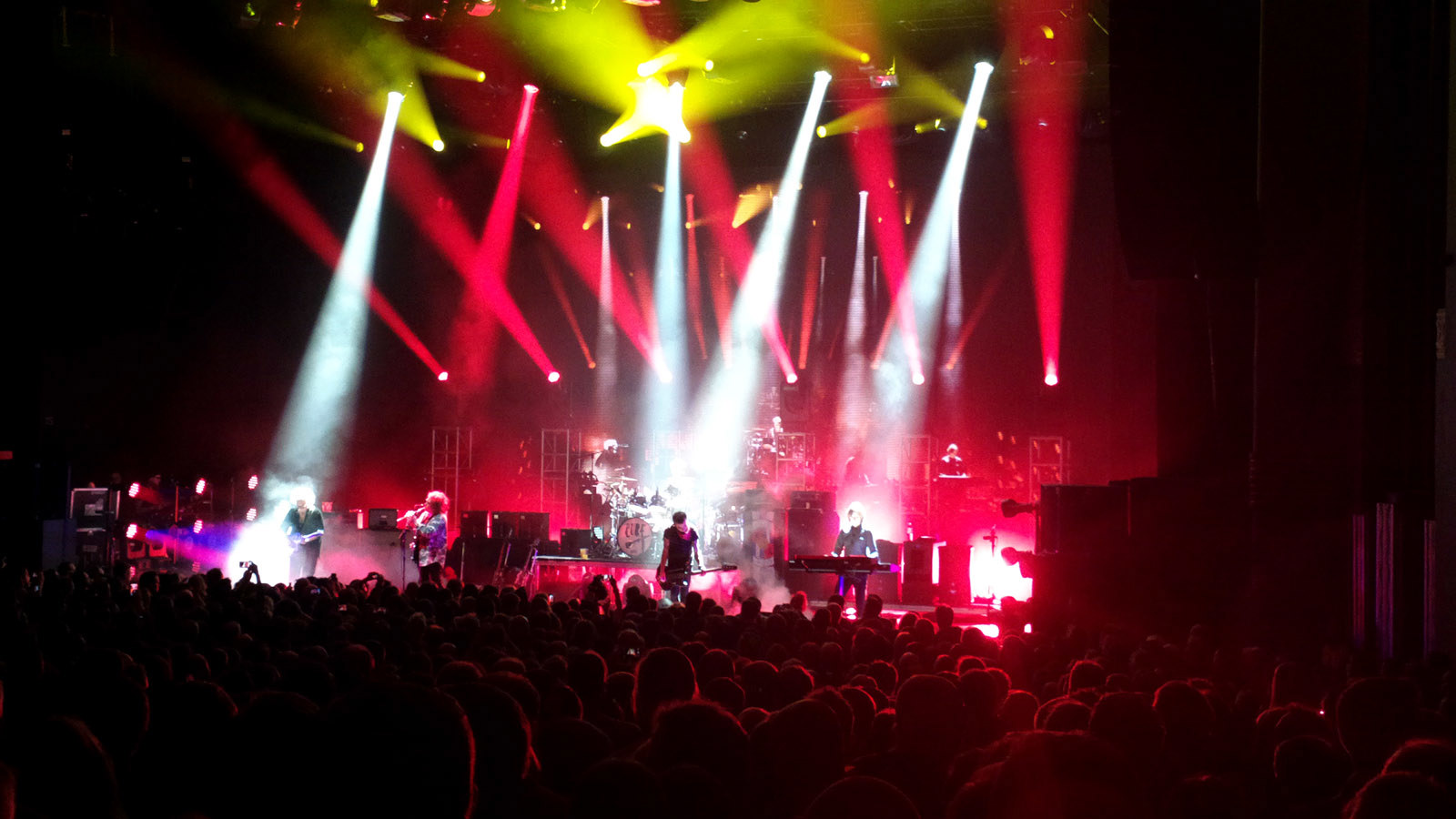 The Cure @ Eventim Apollo, London, 2014-12-22